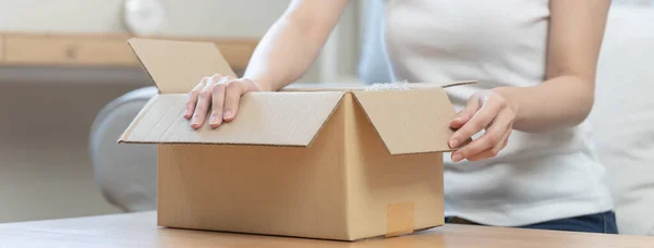 Person Unboxing Package Shopping Online Internet Home — Stock Photo, Image