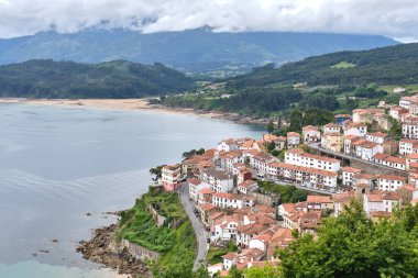 İspanya 'nın Asturias kentindeki Lastres köyü