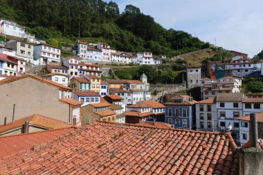 İspanya 'nın Asturias kentindeki Cudillero köyü