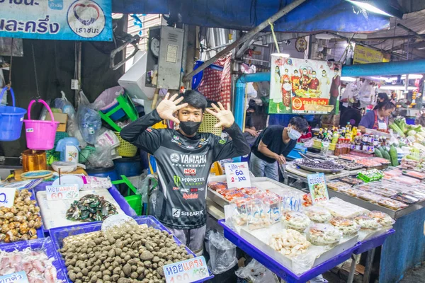 Złapał Fesh Owoce Morza Sprzedaż Thai Street Fish Market Tajlandii — Zdjęcie stockowe