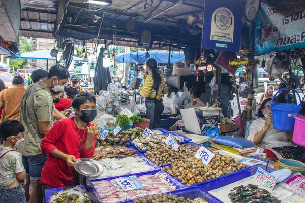Atrapados Mariscos Carne Para Venta Mercado Pescado Calle Tailandesa Tailandia —  Fotos de Stock