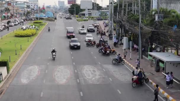 Tráfico Coches Una Carretera Principal Muy Transitada Tailandia — Vídeo de stock