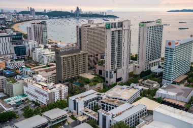 Tayland ve Asya 'daki Pattaya Bölgesi Chonburi' nin şehir ve binalarına bakın.