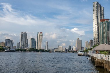 Chao Phraya Nehri ve Tayland Asya 'daki Bangkok şehri.