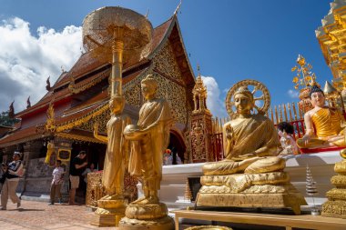 Chiang Mai, Tayland Asya 'daki Wat Phra Tapınağı, Sony ILCE-7M4 ve Sony Lens FE 24-70mm F / 2.8 GM II ile fotoğraflanmıştır.