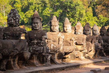 Angkor Thom 'un heykelleri Güney Kapısı, Kamboçya