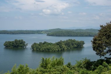 Güneydoğu Asya 'da küçük bir ada