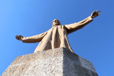 İsa 'nın Kutsal Kalbi Tapınağı' nda bir İsa heykeli, Tibidabo, Barselona, İspanya