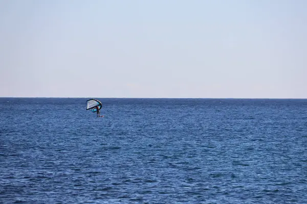 Spanya Barselona Bir Deniz Sörfçüsü — Stok fotoğraf
