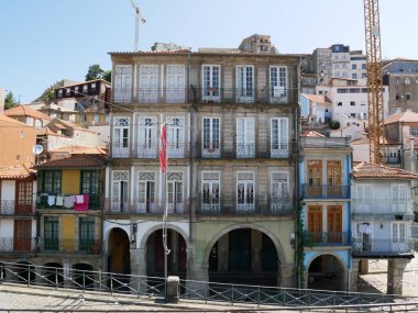 Porto 'daki 25 Haziran 2023 Porto-Portekiz-Eski Binalar