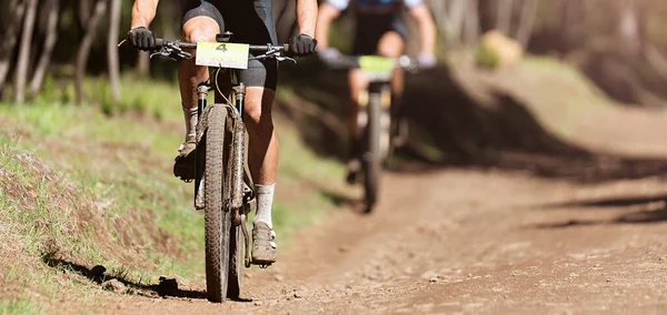 Mountainbikers Rijden Fiets Singletrack Trail Mountainbike Race — Stockfoto