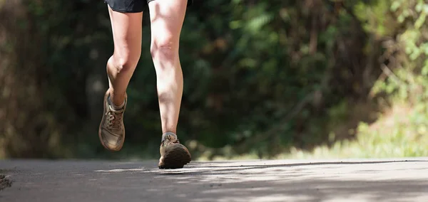 Woman Runs Forest Rural Asphalt Road Athletic Pair Legs Running — Stock Photo, Image