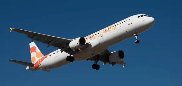 Teneriffa Spanien Januar 2024 Airbus A321 211 Sunclass Airlines Fliegt lizenzfreie Stockbilder