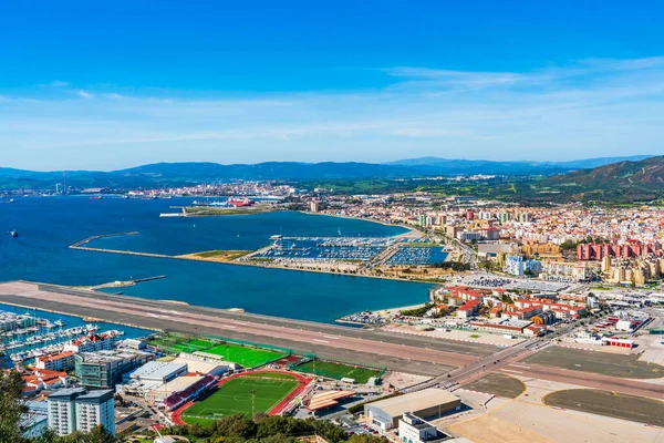 Вид Злітно Посадкову Смугу Аеропорту Гібралтару Іспанського Міста Ліня Концепція — стокове фото