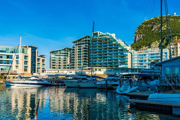 Gibraltar Reino Unido Marzo 2023 Yates Lujo Barcos Atracados Puerto — Foto de Stock