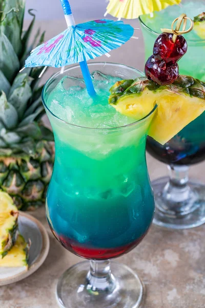 Coloré Arc Ciel Sunshine Lagoon Tequila Cocktail — Photo