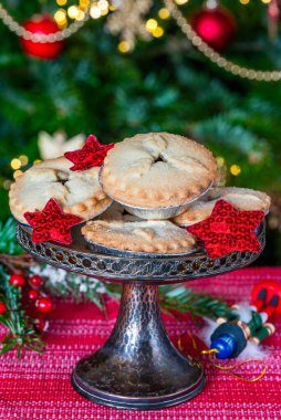 Geleneksel kıymalı turtalar.