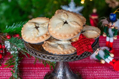 Geleneksel kıymalı turtalar.