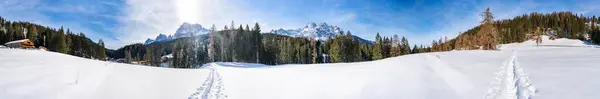 Szeroki Panoramiczny Widok Zimowy Krajobraz Dolomitów Włoskich Kronplatz Włochy Obrazek Stockowy