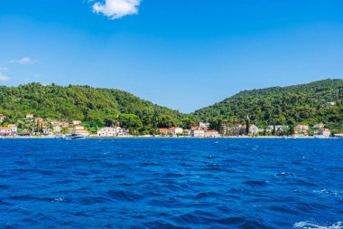 Adriyatik Denizi ve Dubrovnik yakınlarındaki Elaphiti Adası Lopud manzarası. Hırvatistan 'da yaz