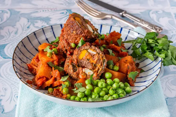 Bragioli - Geleneksel Malta sığır eti zeytinleri veya doldurulmuş et ruloları