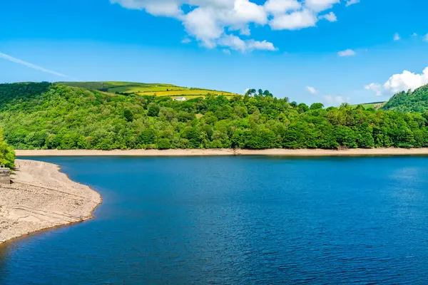 Garreg Ddu Rezervuarı, Elan Vadisi, Powys, Galler