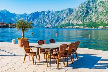 Kotor Körfezi Karadağ'görünümü