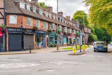 CHALFONT St. Peter, İngiltere - 21 Eylül 2025 Chalfont St Peter Buckinghamshire 'ın güneydoğusunda bir köydür. High Wycombe ve Rickmansworth arasında Chalfonts adında bir grup köyde.