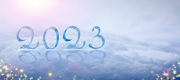 Ευτυχισμένο Νέο Έτος 2023 Φόντο Στο Λευκό Χιόνι — Φωτογραφία Αρχείου