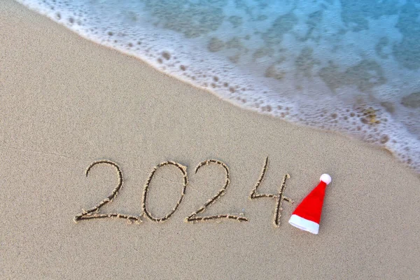 Feliz Ano Novo 2024 Texto Praia Mar — Fotografia de Stock