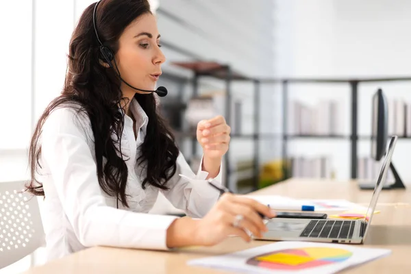 Group Happy Call Center Smiling Businesswoman Operator Customer Help Support — Stockfoto