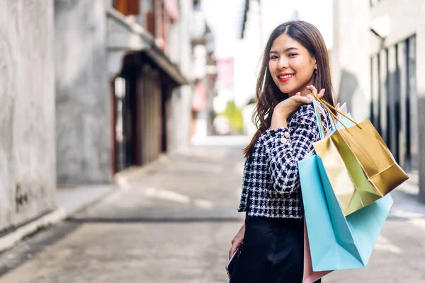 Portrait Smiling Beauty Asian Fashion Happy Woman Relax Enjoy Shopping — Stock Photo, Image