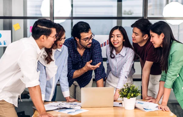 Group Asian Business Meeting Discussing Strategy Startup Project Analysis Finance — Stock Photo, Image