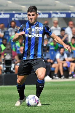 Atalanta 'nın Ruslan Malinovskyi oyuncusu, Atalanta - Cremonese final maçı sırasında, Atalanta 1, Cremonese 1, Gewiss Stadyumu' nda oynandı..