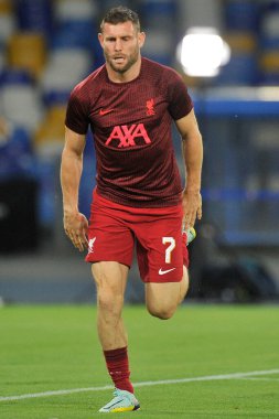 Liverpool 'dan James Milner, Napoli - Liverpool final maçı, Napoli 4, Liverpool 1, Diego Armando Maradona Stadyumu' nda oynandı..