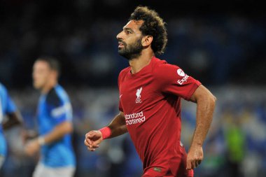 Liverpool 'lu Mohamed Salah oyuncusu, Napoli - Liverpool final maçı sırasında, Napoli 4, Liverpool 1, Diego Armando Maradona Stadyumu' nda oynandı..