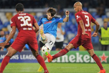 Napoli 'nin Khvicha Kvaratskhelia oyuncusu, Napoli - Liverpool final maçı sırasında, Napoli 4, Liverpool 1, Diego Armando Maradona Stadyumu' nda oynandı.. 