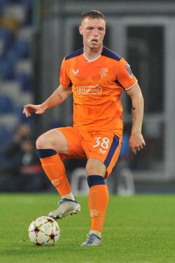 Rangers 'ın Leon King oyuncusu, Napoli - Rangers maçının final maçı sırasında, Napoli 3, Rangers 0, Diego Armando Maradona Stadyumu' nda oynandı..