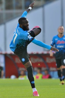 Napoli 'nin Tanguy Ndombele oyuncusu, Napoli ile Torino arasındaki İtalyan Serie A ligi maçında, Torino 3, Torino 1, Diego Armando Maradona Stadyumu' nda oynandı..