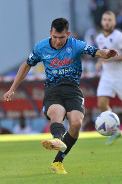 Napoli 'li Hirving Lozano oyuncusu, Napoli ile Torino arasındaki İtalyan Serie A ligi maçında, Torino 3, Torino 1, Diego Armando Maradona Stadyumu' nda oynandı..