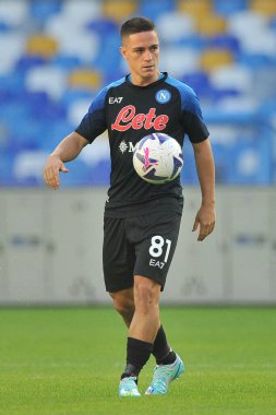 Napoli 'nin Giacomo Raspadori oyuncusu, Napoli' nin Bologna 'ya karşı oynadığı maçın son maçı, Napoli 3, Bologna 2, Diego Armando Maradona Stadyumu' nda oynandı..