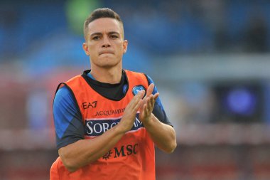Napoli 'nin Giacomo Raspadori oyuncusu, Napoli' nin Bologna 'ya karşı oynadığı maçın son maçı, Napoli 3, Bologna 2, Diego Armando Maradona Stadyumu' nda oynandı..