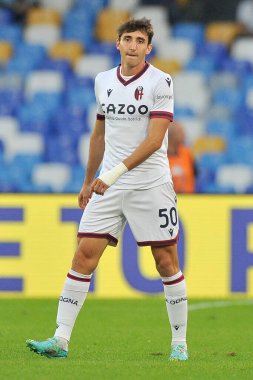 Bologna 'dan Andrea Cambiaso, İtalya serisi şampiyonasında Napoli - Bologna final maçında, Napoli 3, Bologna 2, Diego Armando Maradona Stadyumu' nda oynandı..