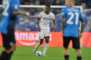 Bologna 'dan Jhon Lucum, İtalya serisi şampiyonasında Napoli - Bologna final maçı, Napoli 3, Bologna 2, Diego Armando Maradona Stadyumu' nda oynandı.