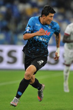Napoli 'nin Kim Minjae oyuncusu, İtalya serisi şampiyonası sırasında Napoli - Bologna final maçı, Napoli 3, Bologna 2, Diego Armando Maradona Stadyumu' nda oynandı..
