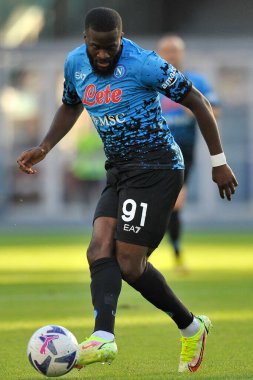 Napoli 'nin Tanguy NDombl oyuncusu, Napoli ile Sassuolo arasındaki İtalyan Serie A ligi maçında, Napoli 4, Sassuolo 0, Diego Armando Maradona Stadyumu' nda oynandı.