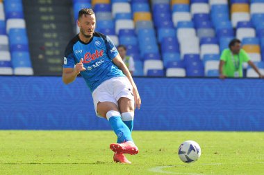 Napoli 'nin Amir Rrahmani oyuncusu, Napoli ile Spezia arasındaki İtalyan Serie A ligi maçında, Napoli 1, Spezia 0, Diego Armando Maradona Stadyumu' nda oynanan maç..