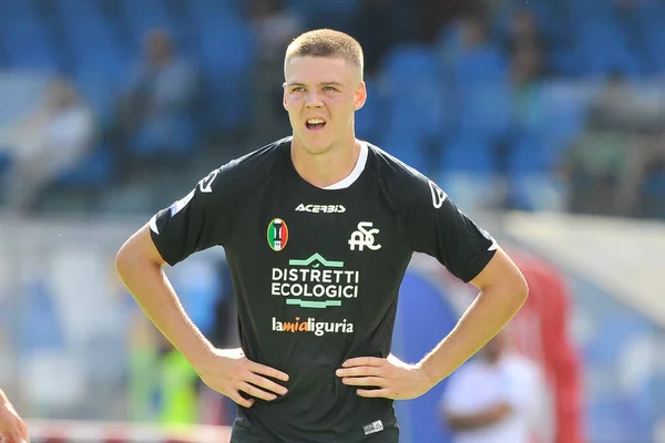 Spezia takımından Emil Holm, Napoli ile Spezia arasındaki İtalyan Serie A ligi maçında, Napoli 1, Spezia 0, Diego Armando Maradona Stadyumu 'nda oynandı..