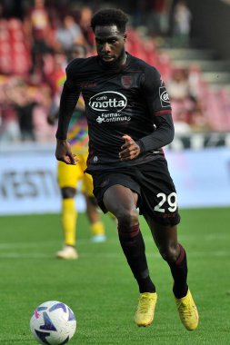 Salernitana 'dan Boulaye Dia, İtalya Serie A ligi maçında Salernitana - Spezia final maçı, Salernitana 1, Spezia 0, Arechi Stadyumu' nda oynandı..