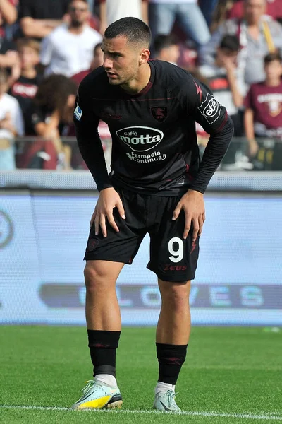 Serie Italiana Uma Liga Entre Salernitana Vs Torino Imagem de Stock  Editorial - Imagem de jogador, italiano: 270582504